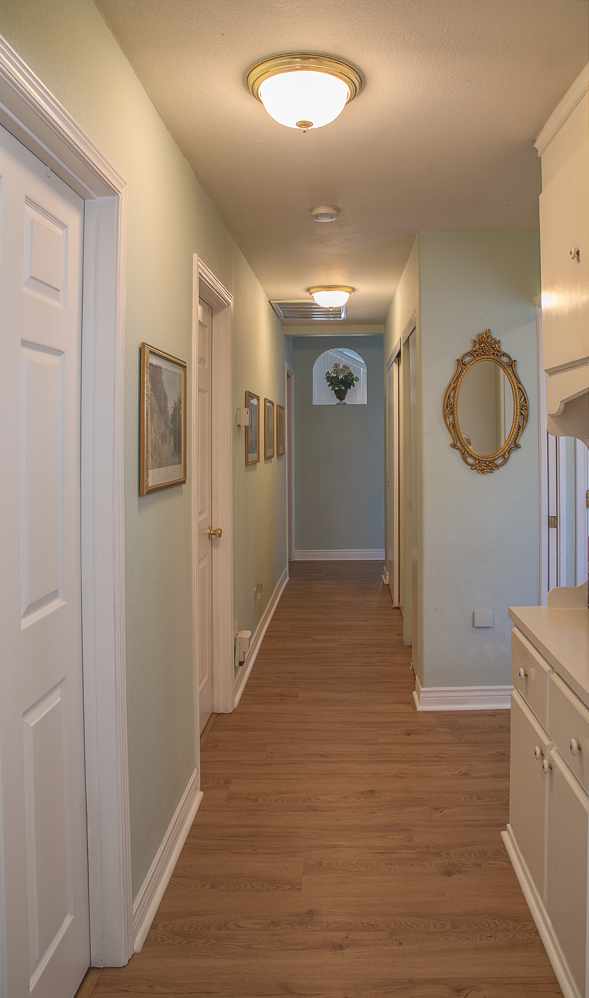 Real Estate & Architecture photography service